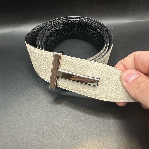 Tom Ford Cream T-Bar Belt EU 100